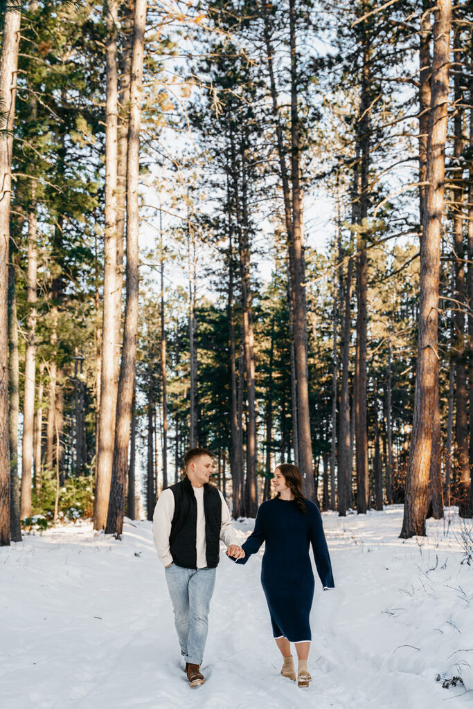 winter duluth engagement photos