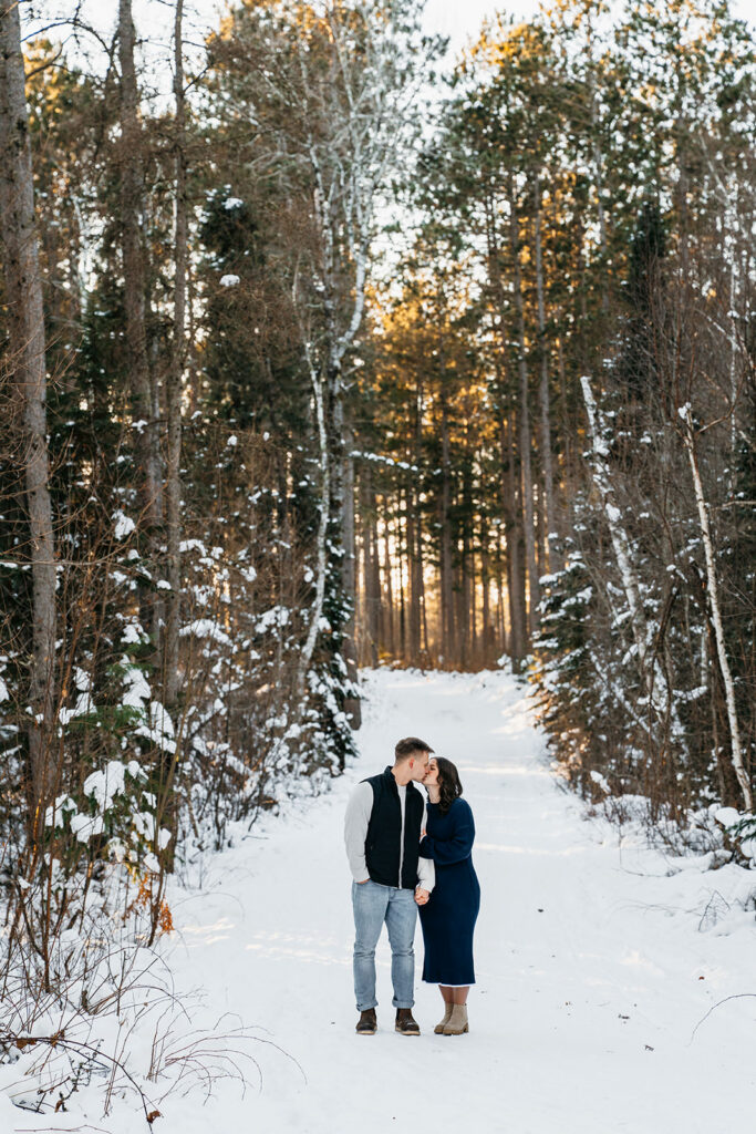 winter duluth engagement photos