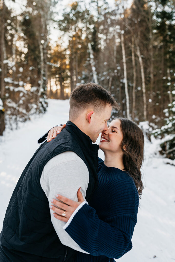winter duluth engagement photos