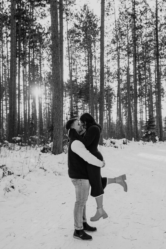 winter duluth engagement photos