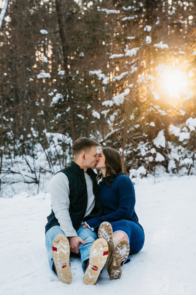winter duluth engagement photos
